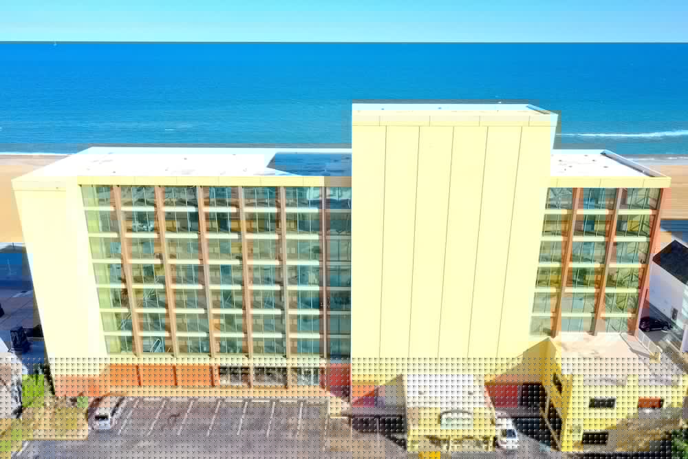 Ocean Resort 1/36