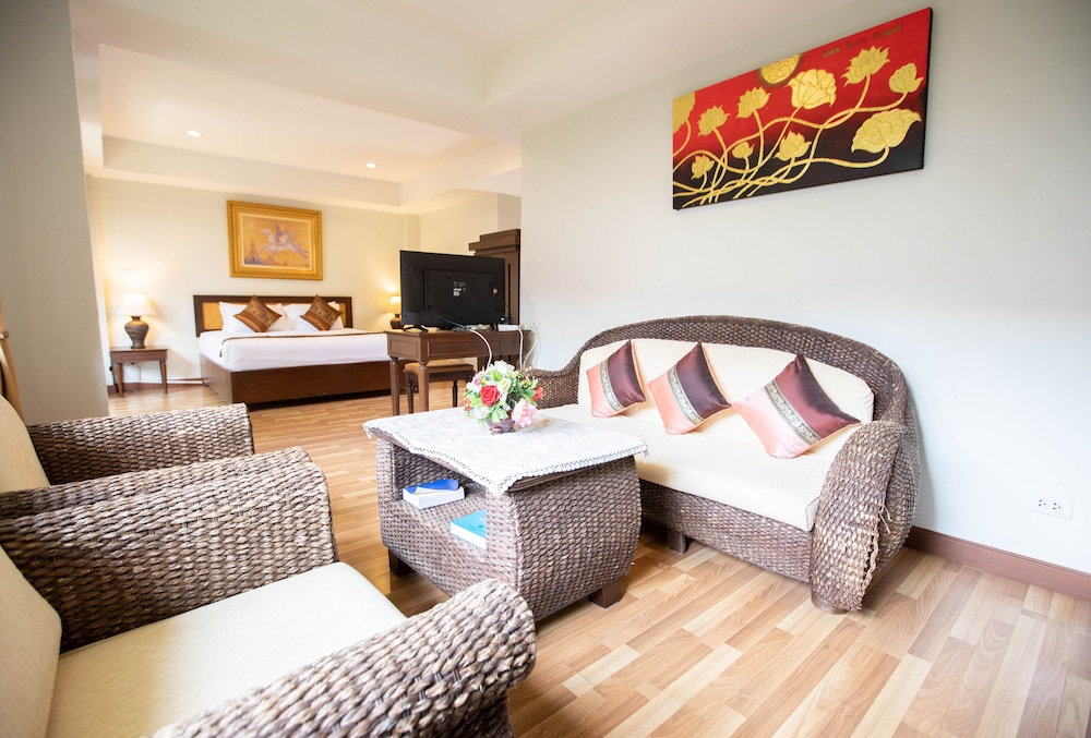 Luck Swan Resort Spa Chiang Rai 35/62