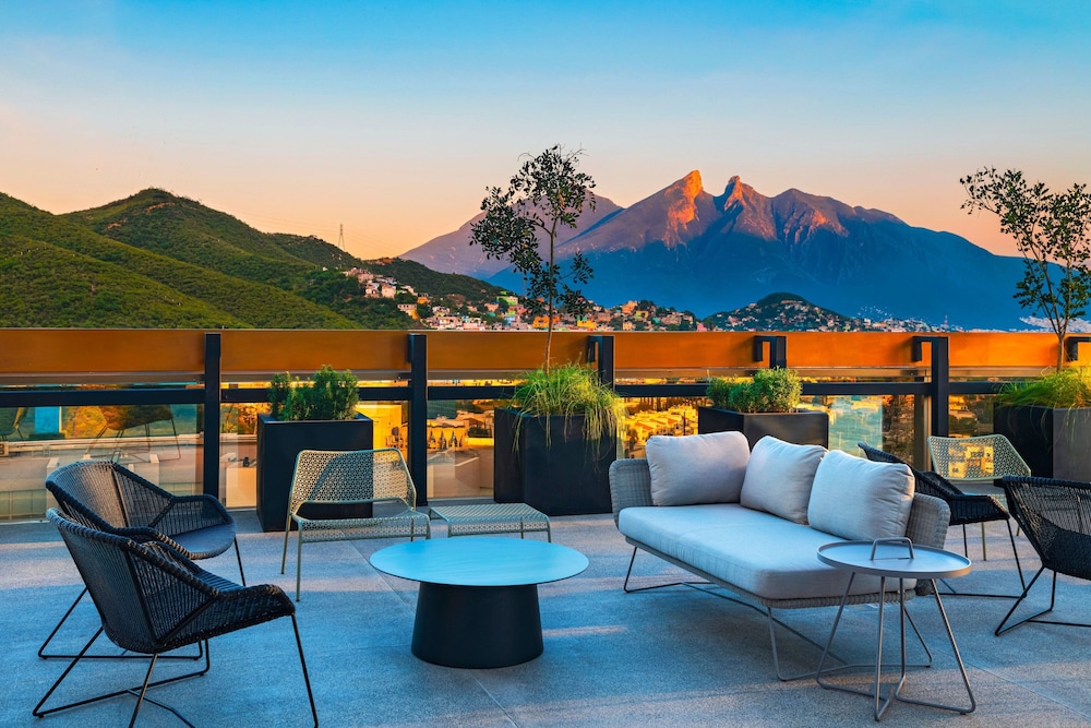 AC Hotel by Marriott Monterrey Valle 43/48