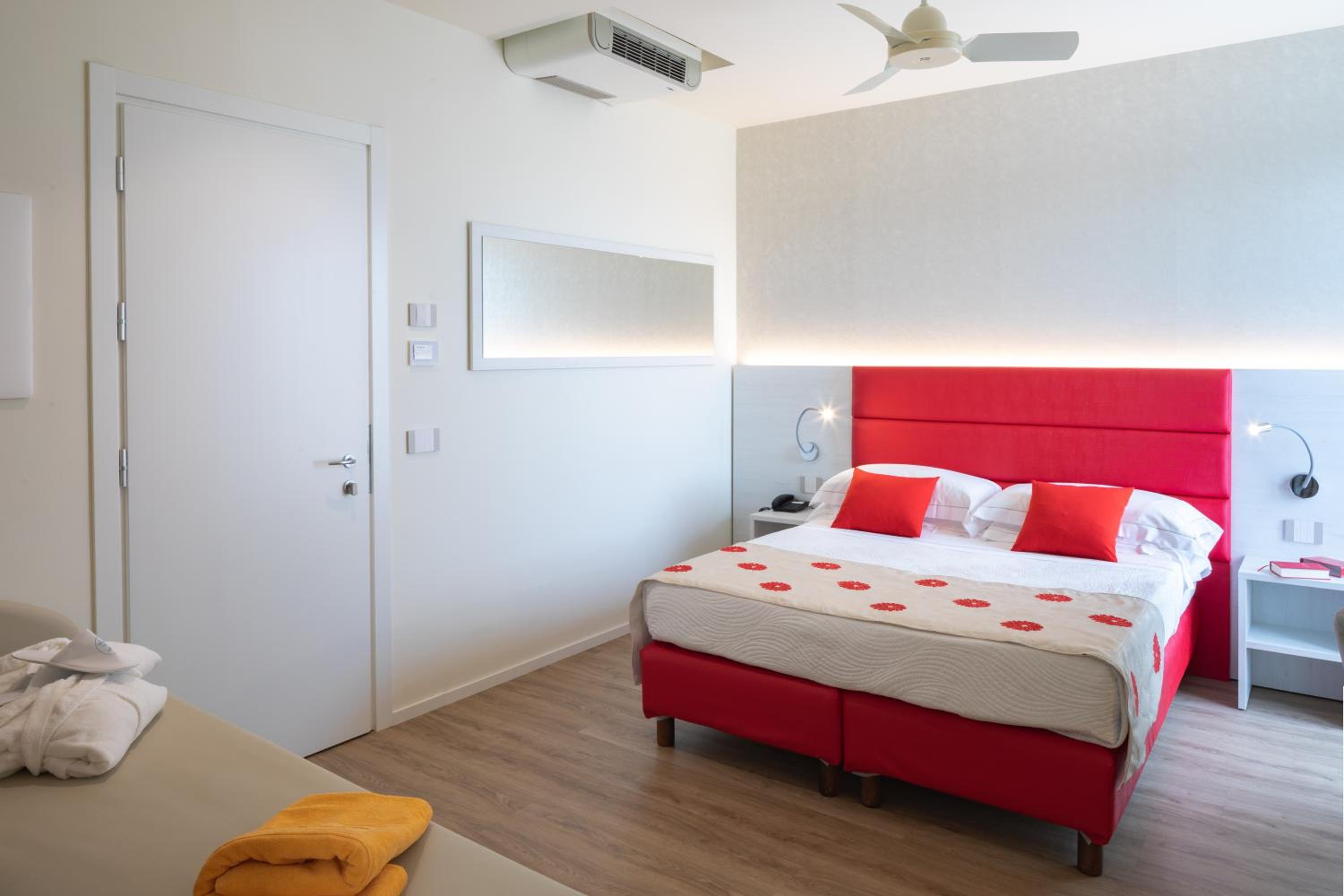 غرفة كومفورت رباعية، Fano Hotel Imperial 2/10