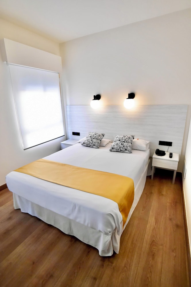 Hotel Universal Murcia 9/50