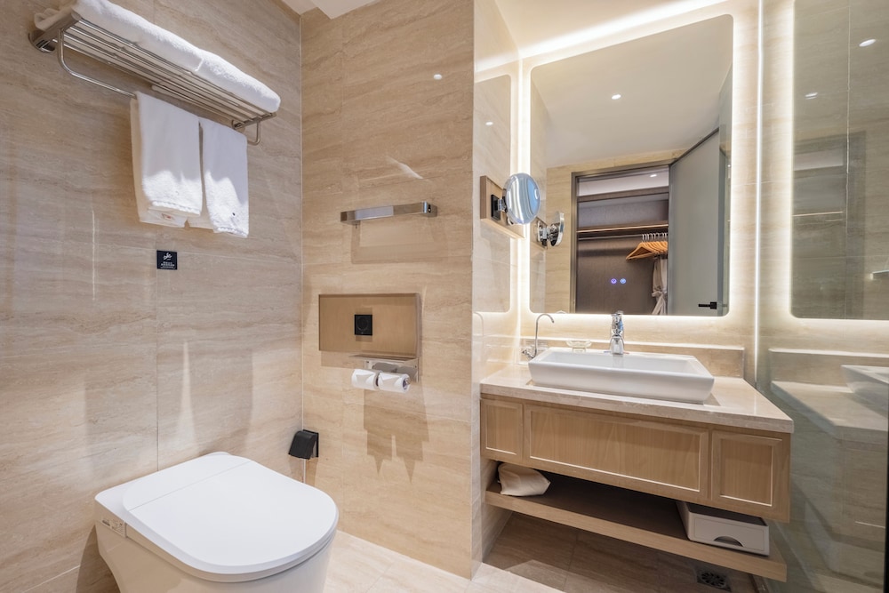 The Brigh Radiance Hotel Weihai 61/62