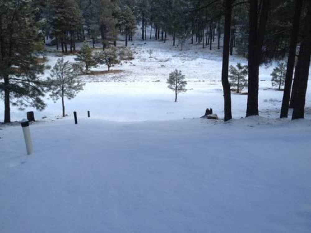 Arizona Mountain Inn and Cabins 45/50