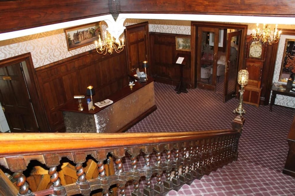 The Oakwood Hall Hotel 4/29
