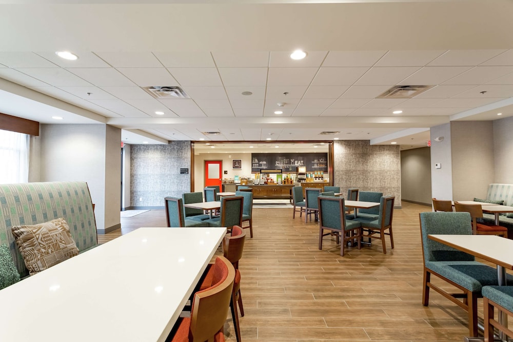 Hampton Inn Madison Oh 51/58