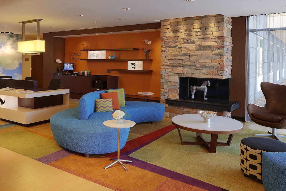 Fairfield Inn Suites Springfield Northampton Amherst 31/52
