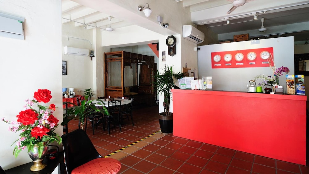 Red Inn Court 9/50