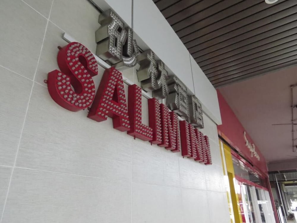 Salim Inn 25/51