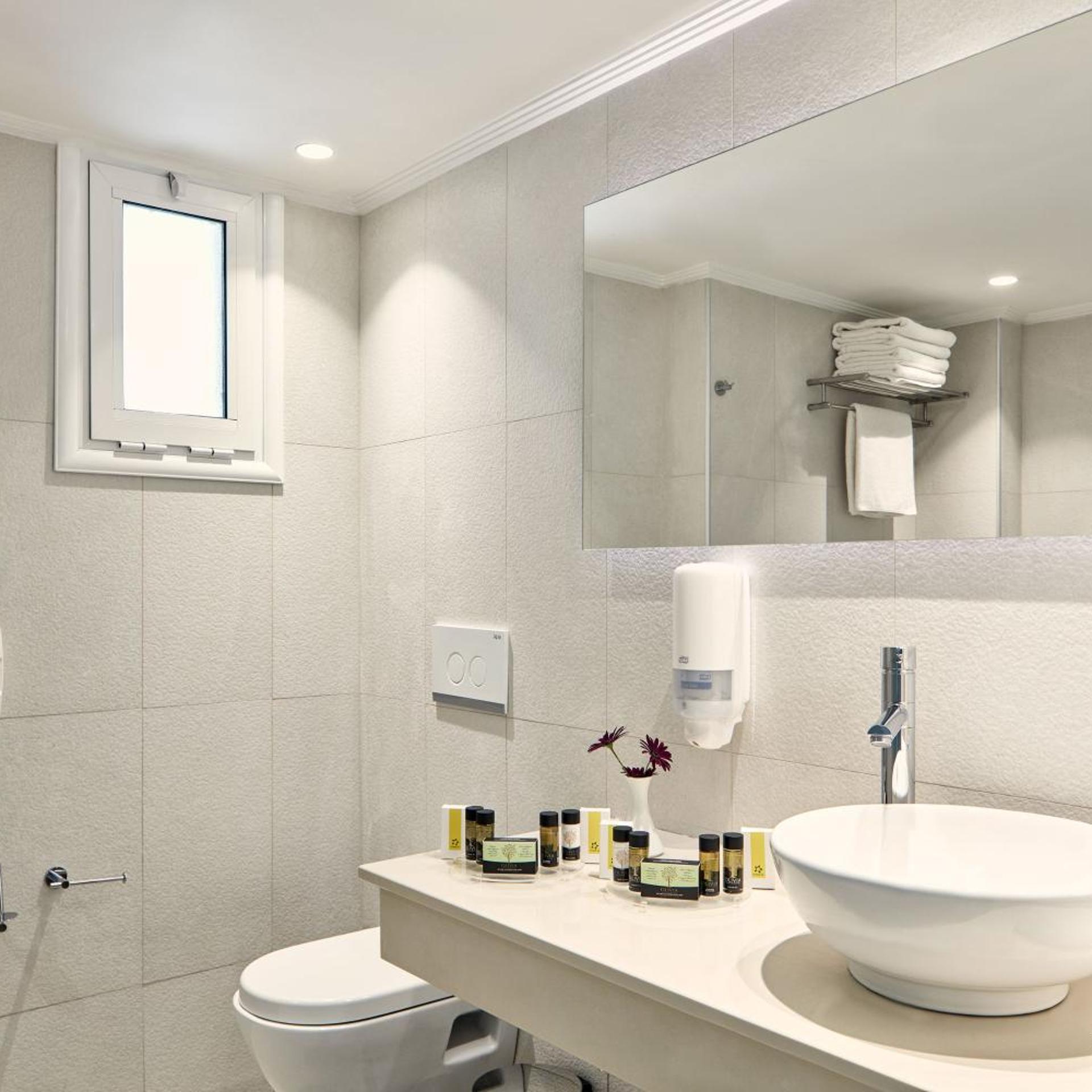 Family Suite, Inland View