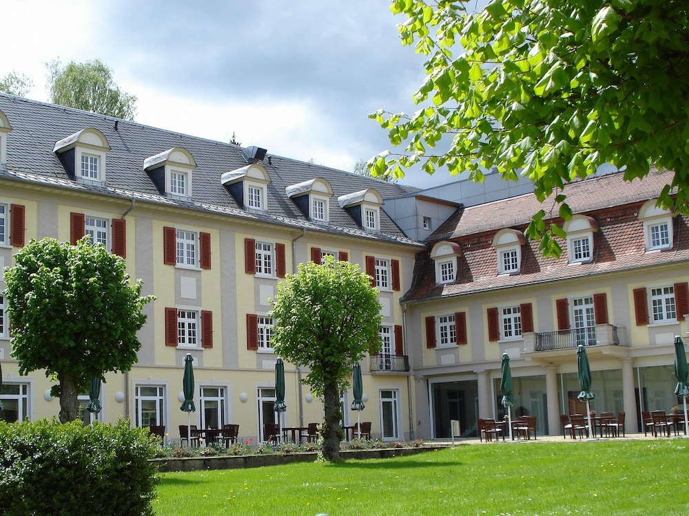 Sante Royale Hotel 6/65