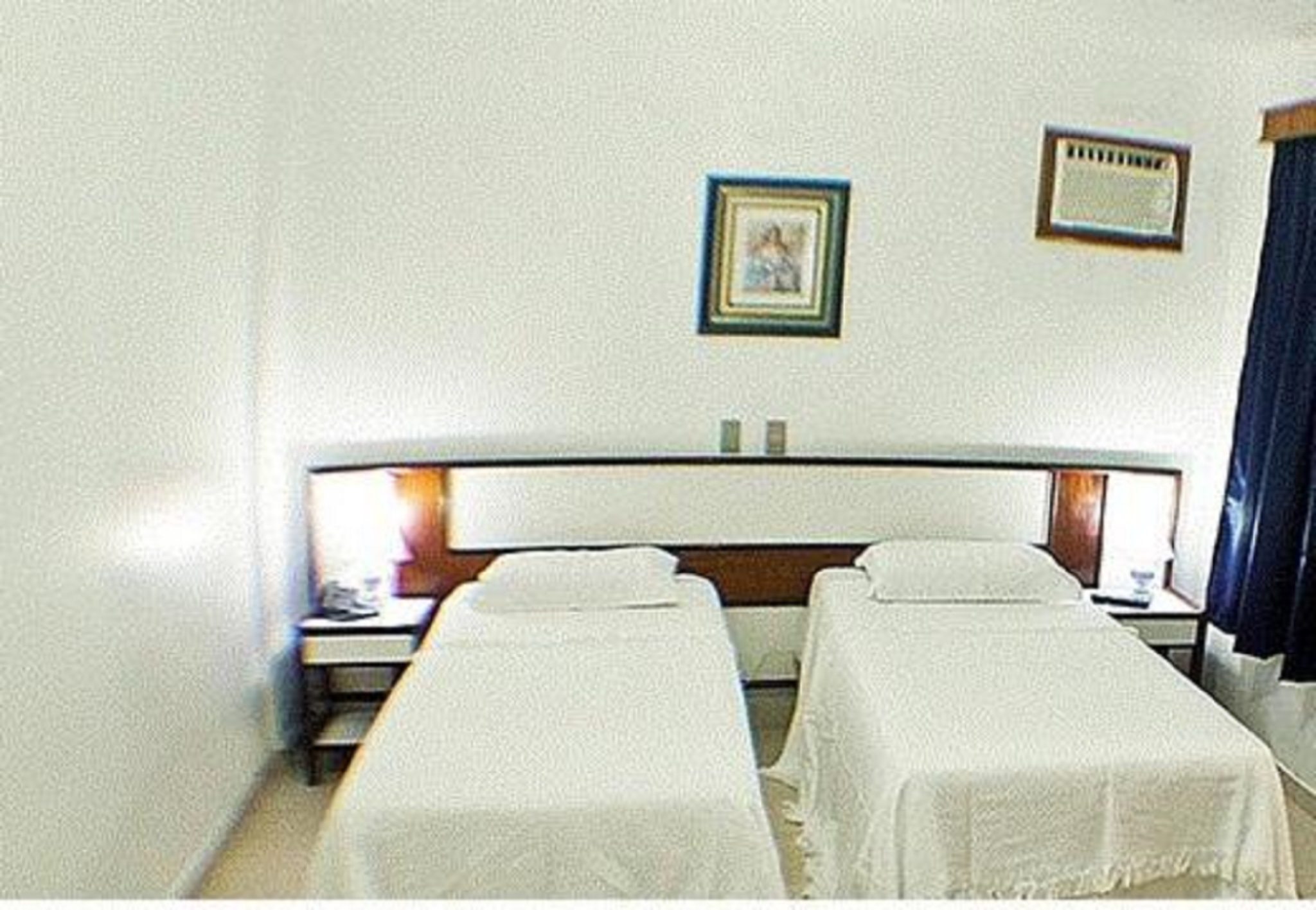 Shalako Hotel 8/30