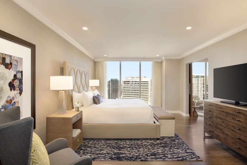 Fairmont Dallas 11/73