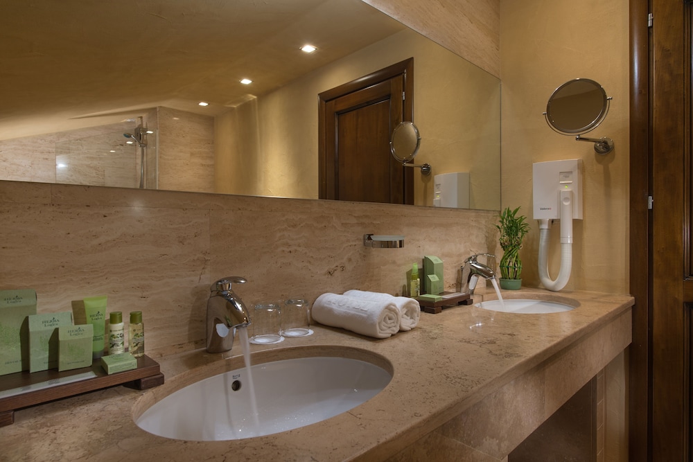 Rosslyn Thracia Hotel Sofia 8/64