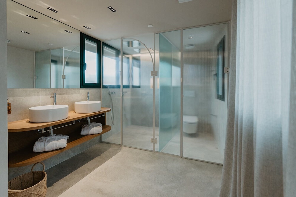Hotel Boutique Petit Luxe 33/36