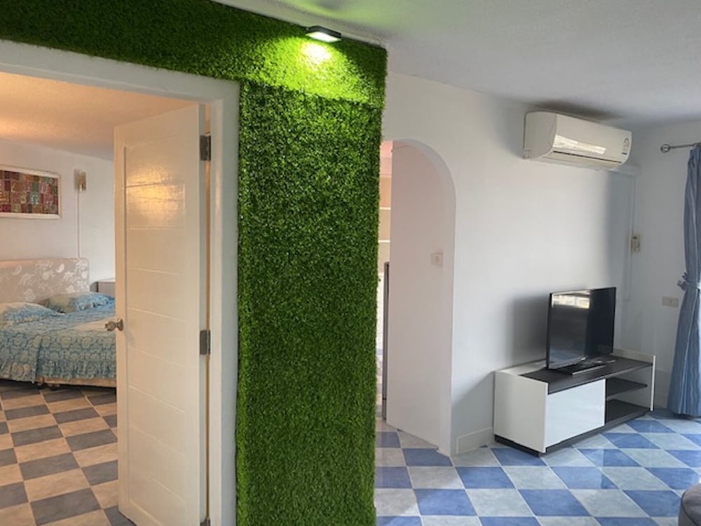 Angket Hip Residence 21/50