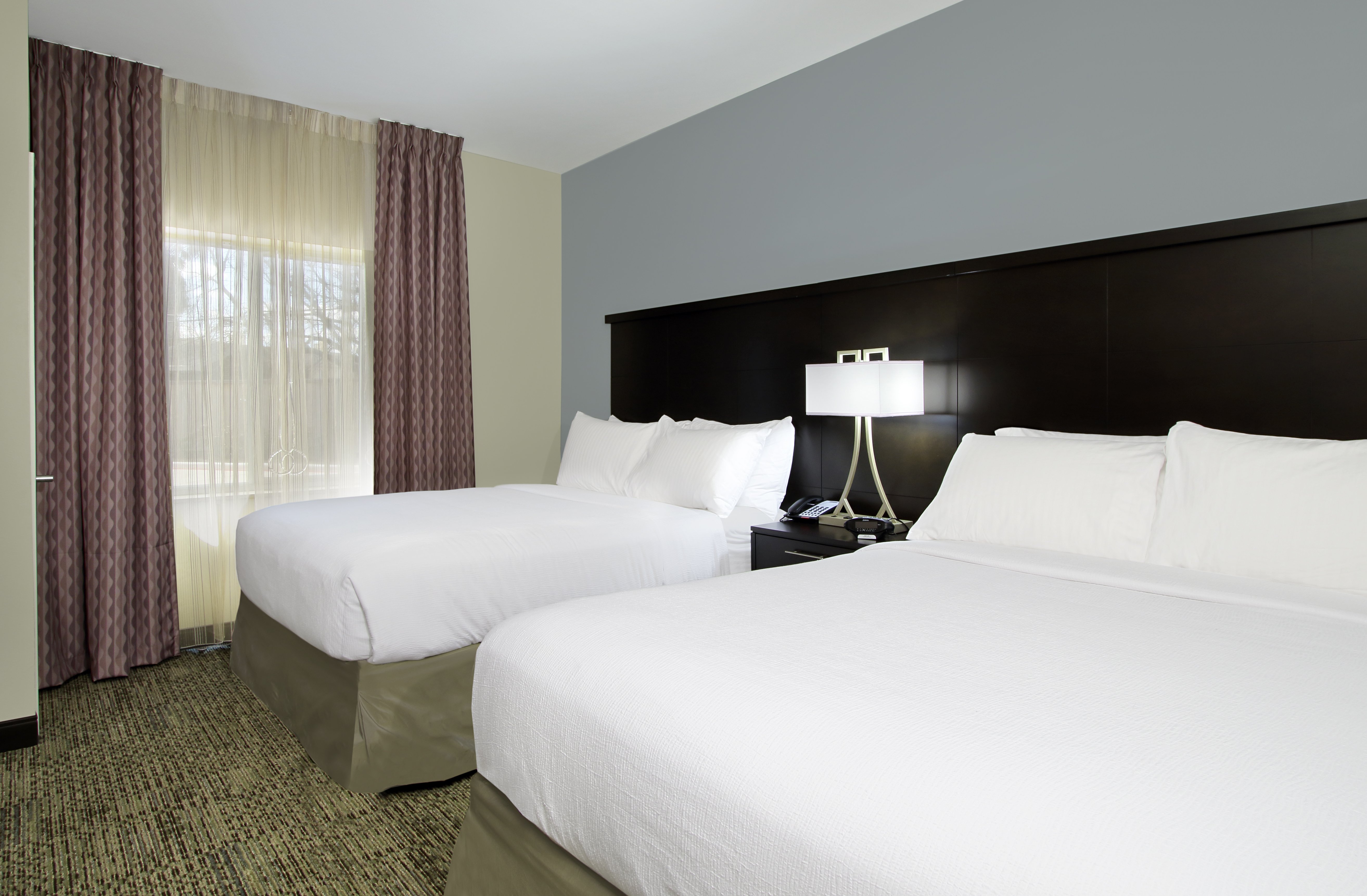2 Bedrooms, Suite, 2 Beds