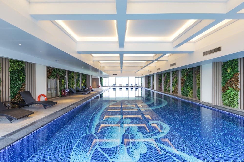 Fengyue Hotel 22/47