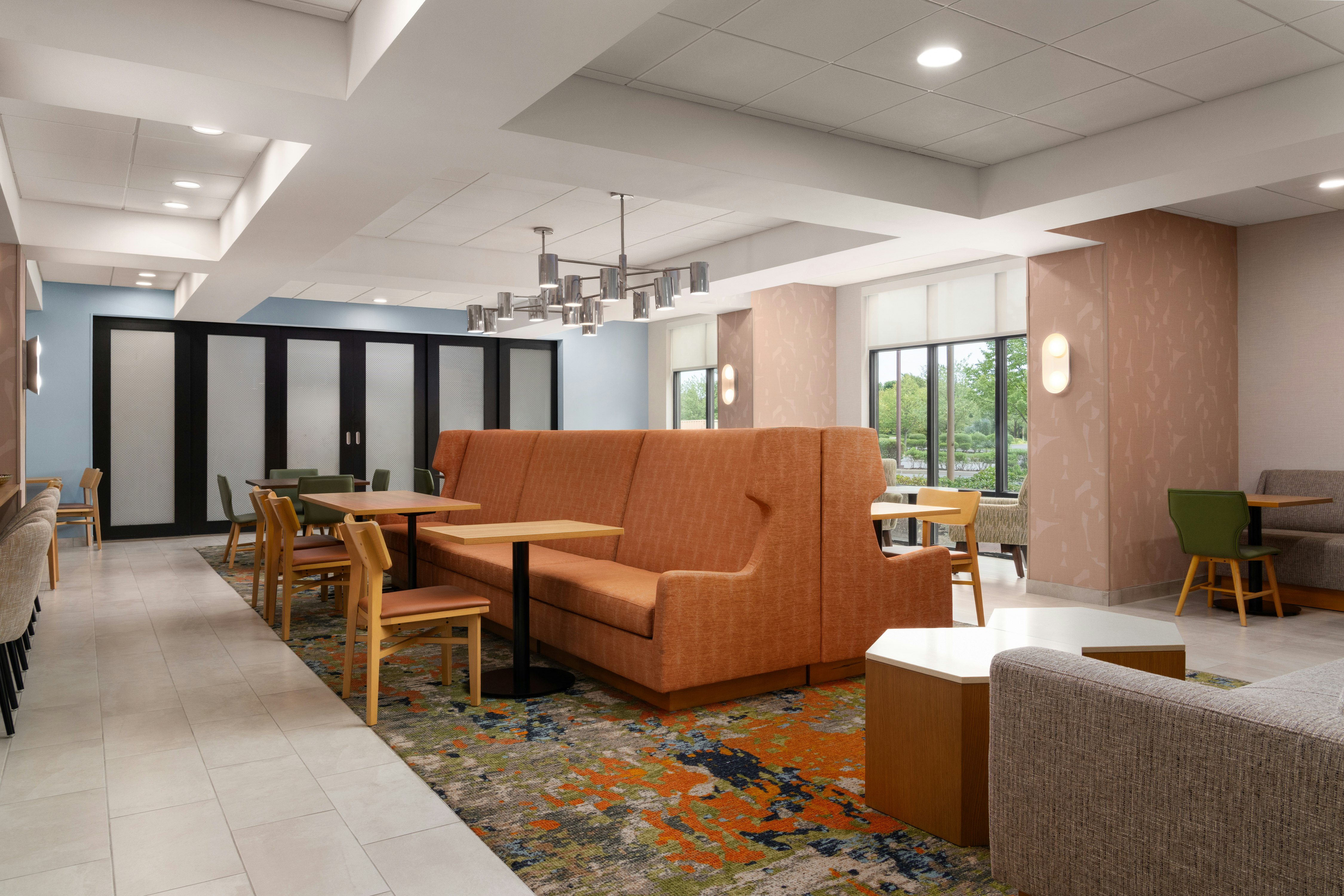 HAMPTON INN NEPTUNE/WALL 37/54
