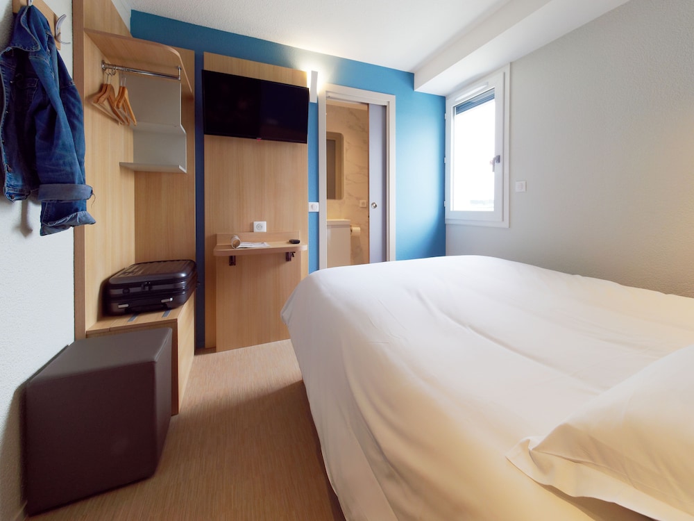 Kyriad Direct Saint Brieuc (Blue Hotel) 15/47
