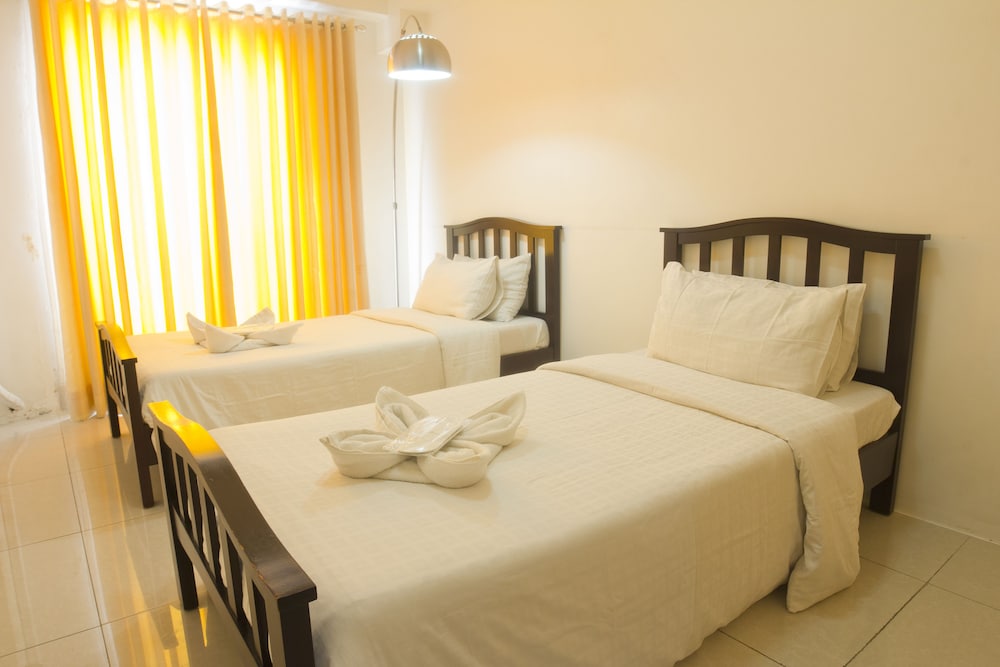 Dian SUITES 1 20/35