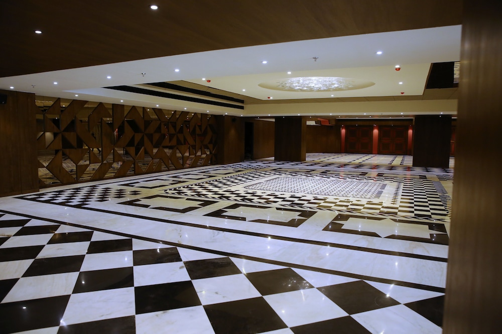 Five Petals Hotel & Banquets 3/24