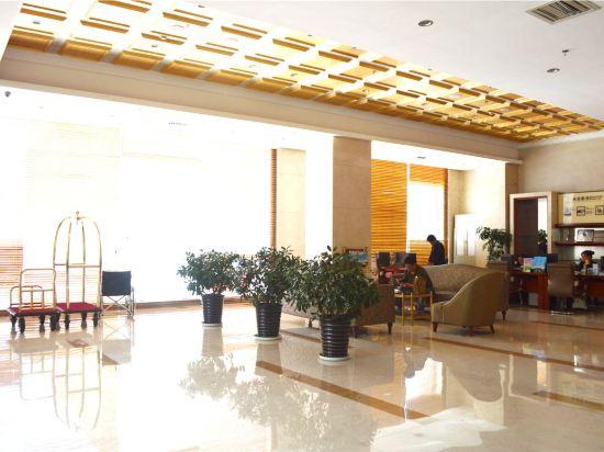 Chun Xue Four Seasons Hotel 47/57