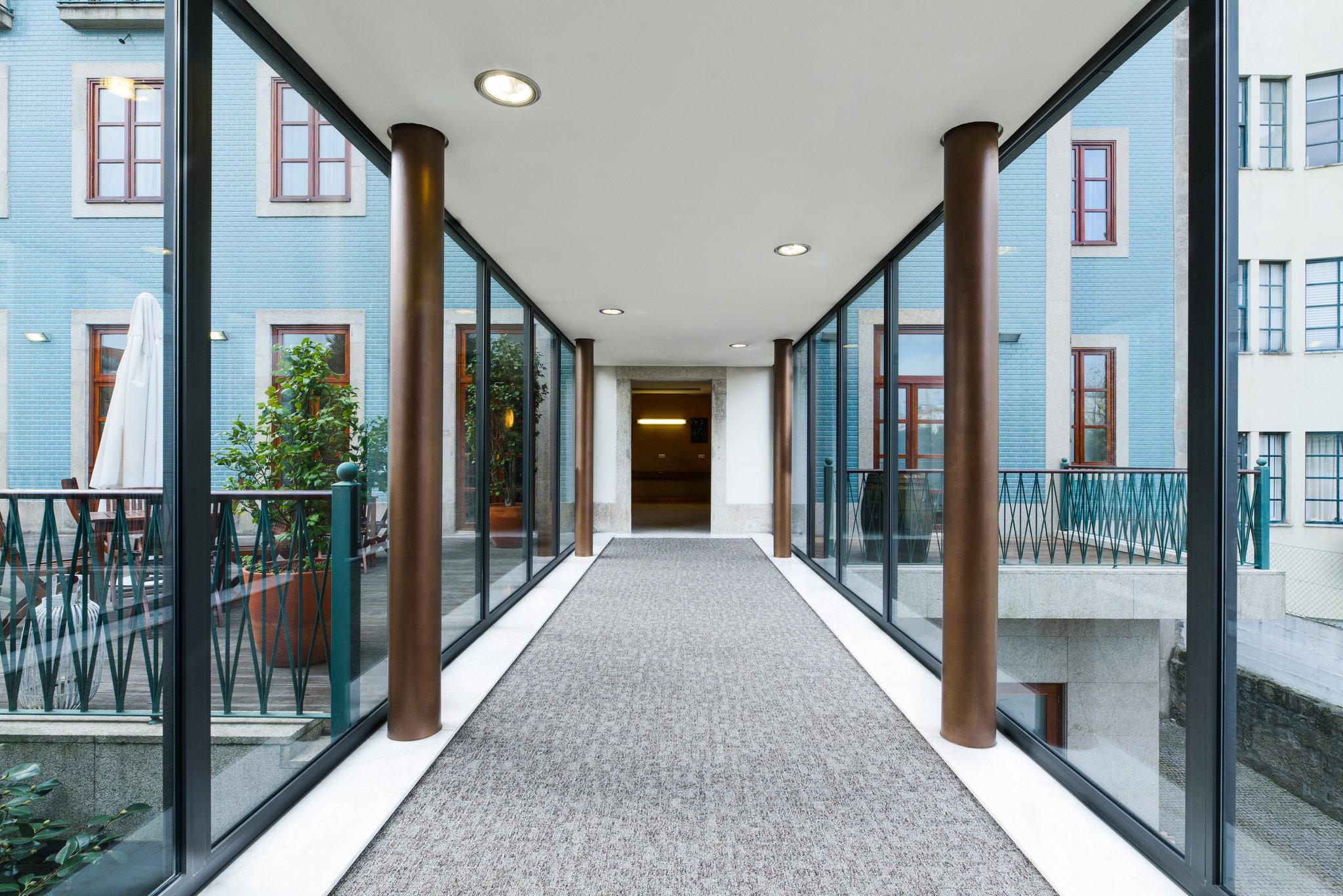 Deluxe, Suite