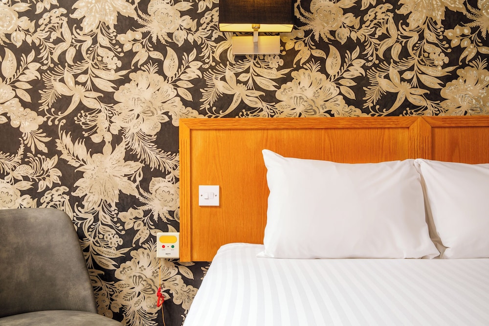 Mercure Livingston Hotel 28/71