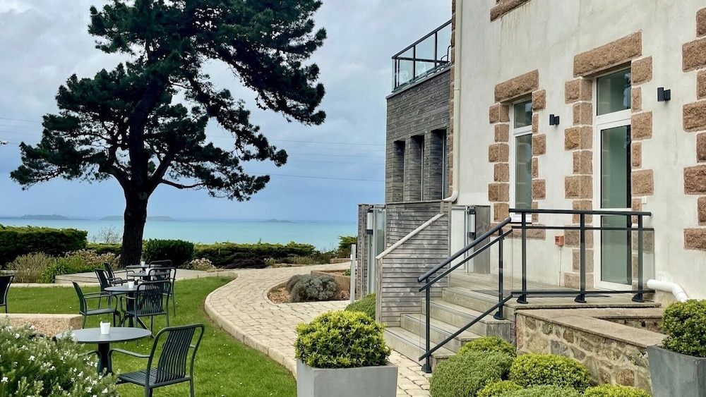 Hotel Les Costans the Originals Relais 32/50