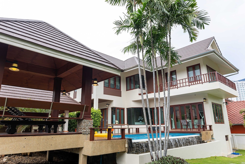Premium Villa Baan Kinlom Chomlay 写真5