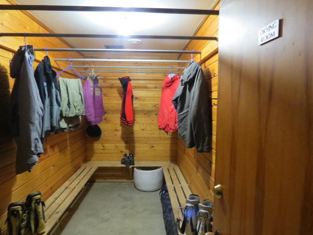 Altamont Lodge 22/41