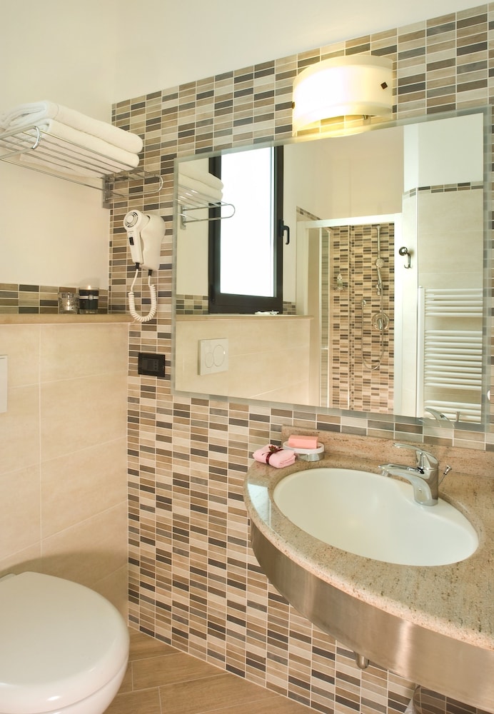 Hotel Villa Luigia 48/50