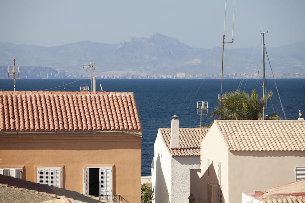 Boutique Isla Tabarca 33/39