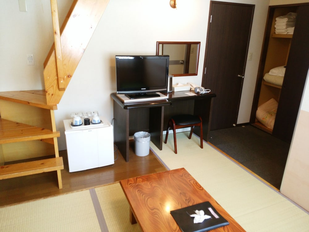 Resort Inn North Country 39/43