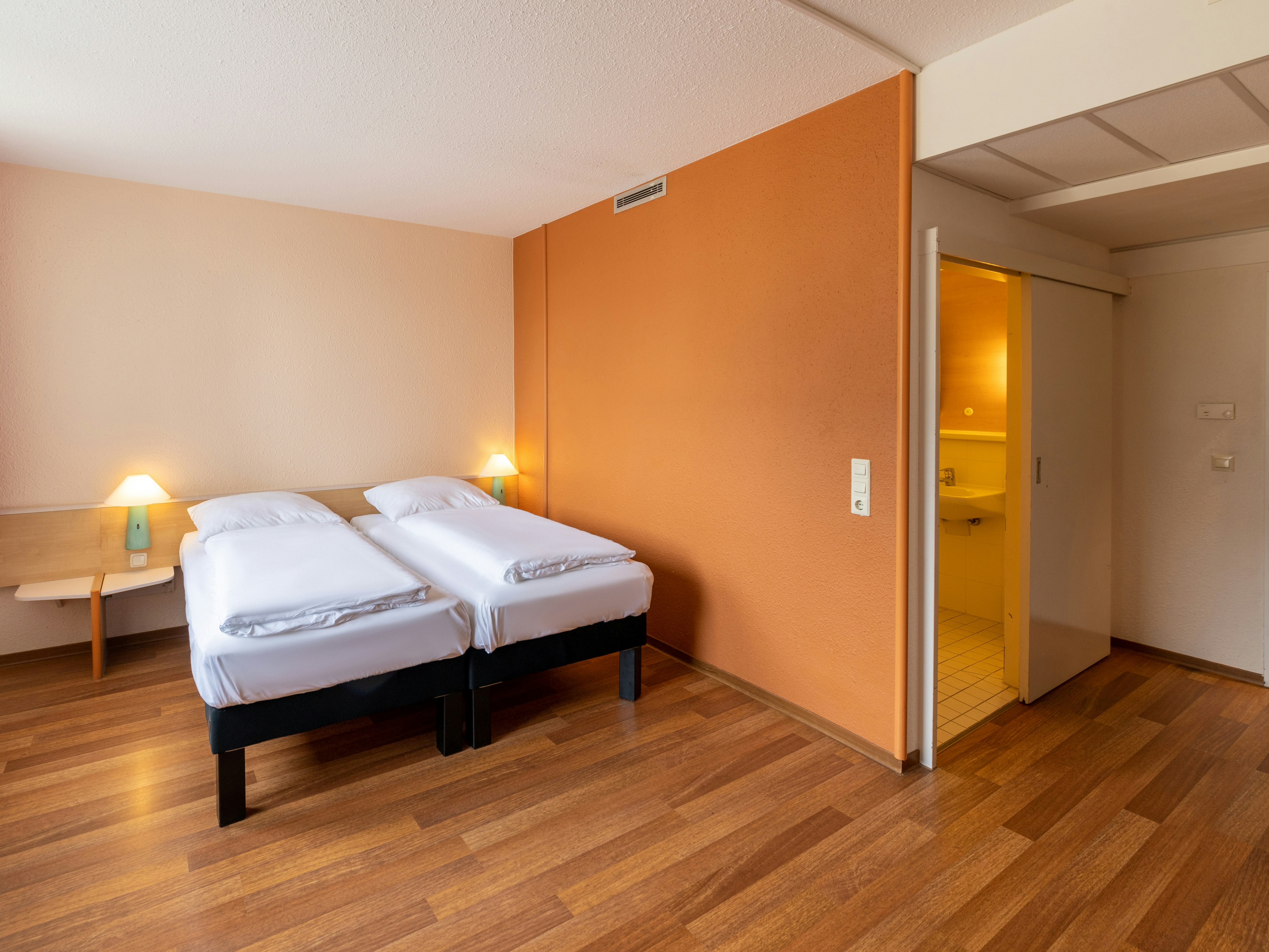B&B Hotel Duisburg Hbf-Nord 19/30