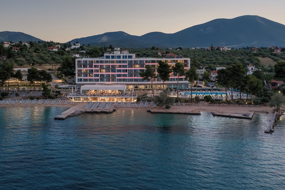 Mirage Chalkida City Resort 44/55