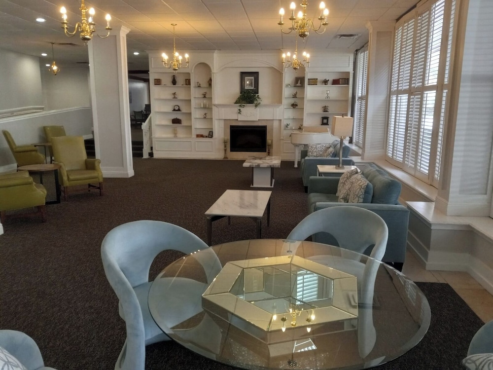 The View Hotel, Trademark Collection by Wyndham 27/42
