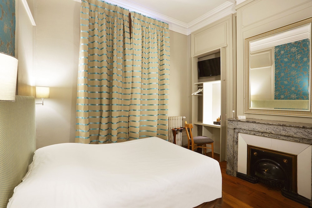 Hotel Vaubecour 12/45