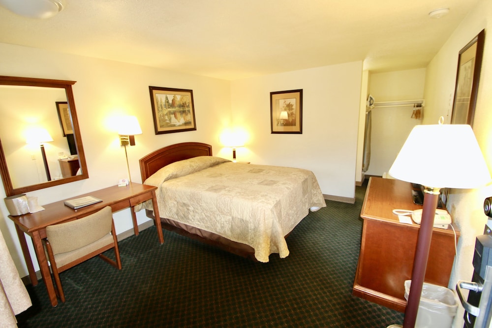 Gateway Inn 32/79