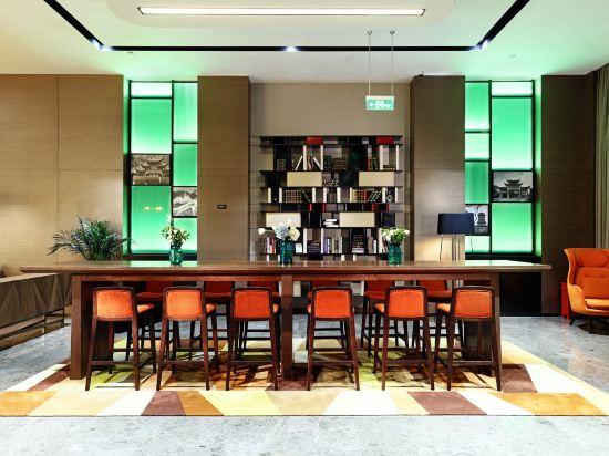 Hampton By Hilton Suining Hedong New District China 30/48