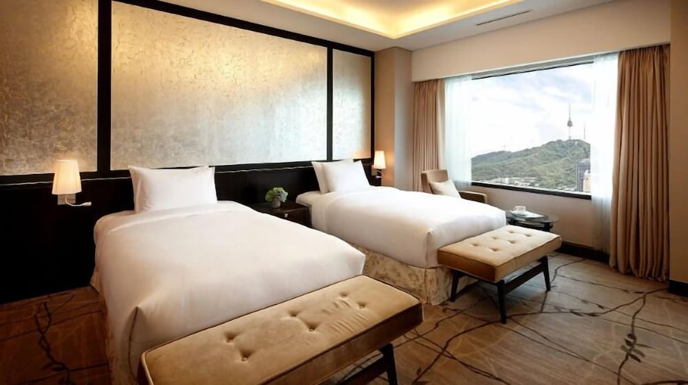 Deluxe, Suite, Twin Beds, Main Tower