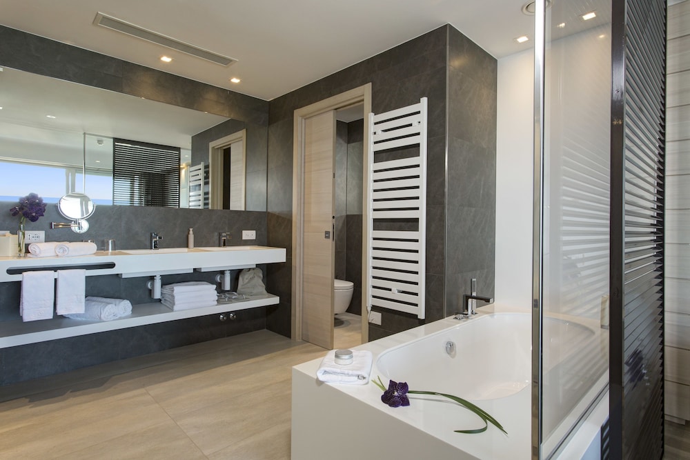 Almar Jesolo Resort Spa 24/73