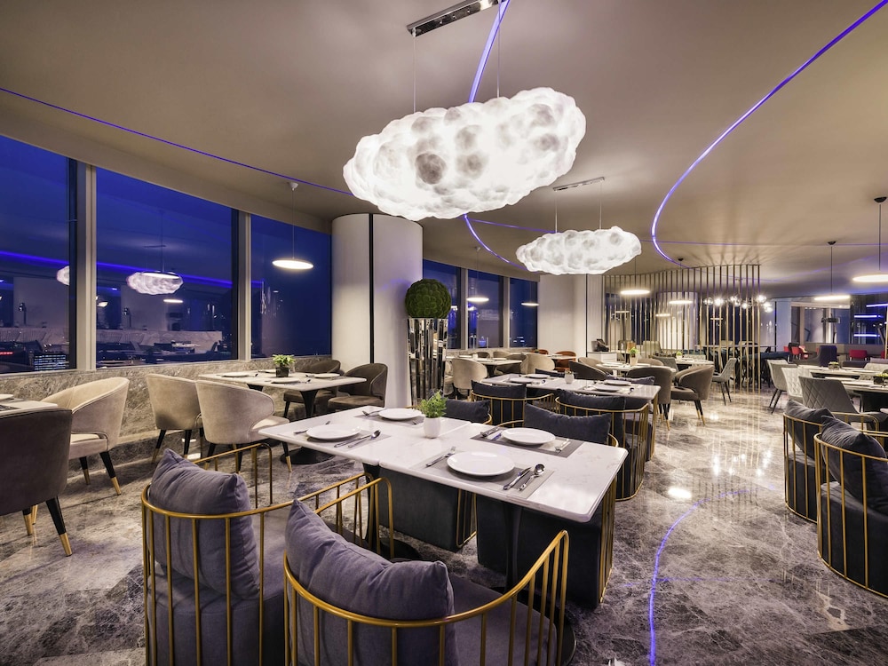 Mercure Hangzhou Qianjiang 57/67