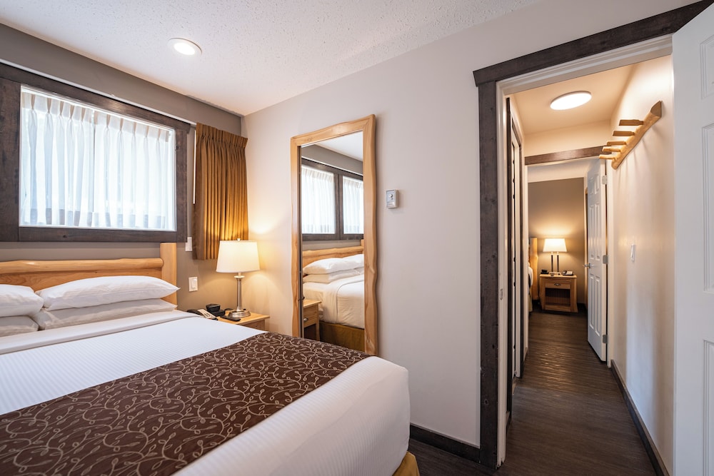 Swiss Chalet Motel 16/43