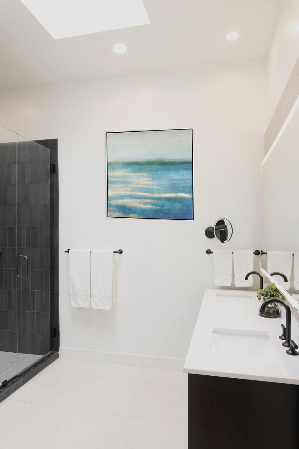 Suite, King Bed, Woodside