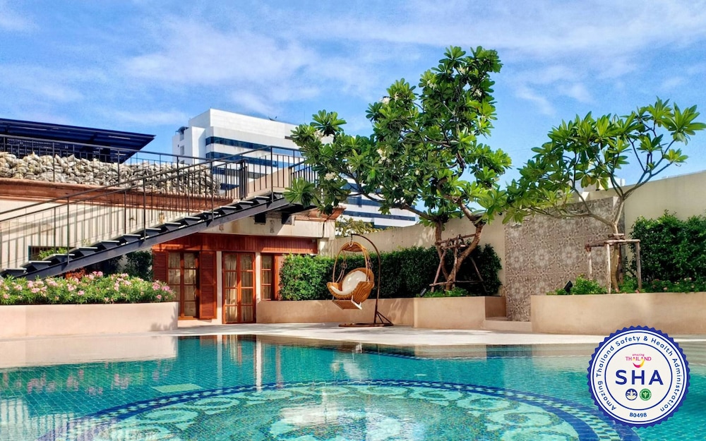 Evergreen Laurel Hotel in BANGKOK