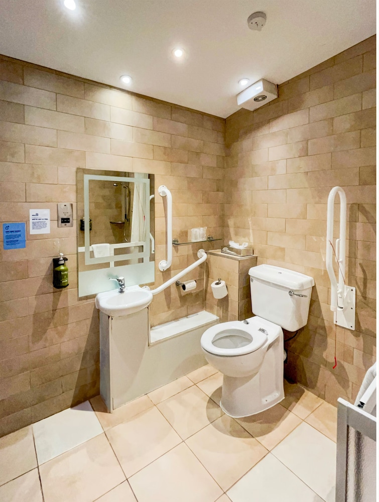 Belvilla Crewe City Centre Hotel - Lifestyle 59/61