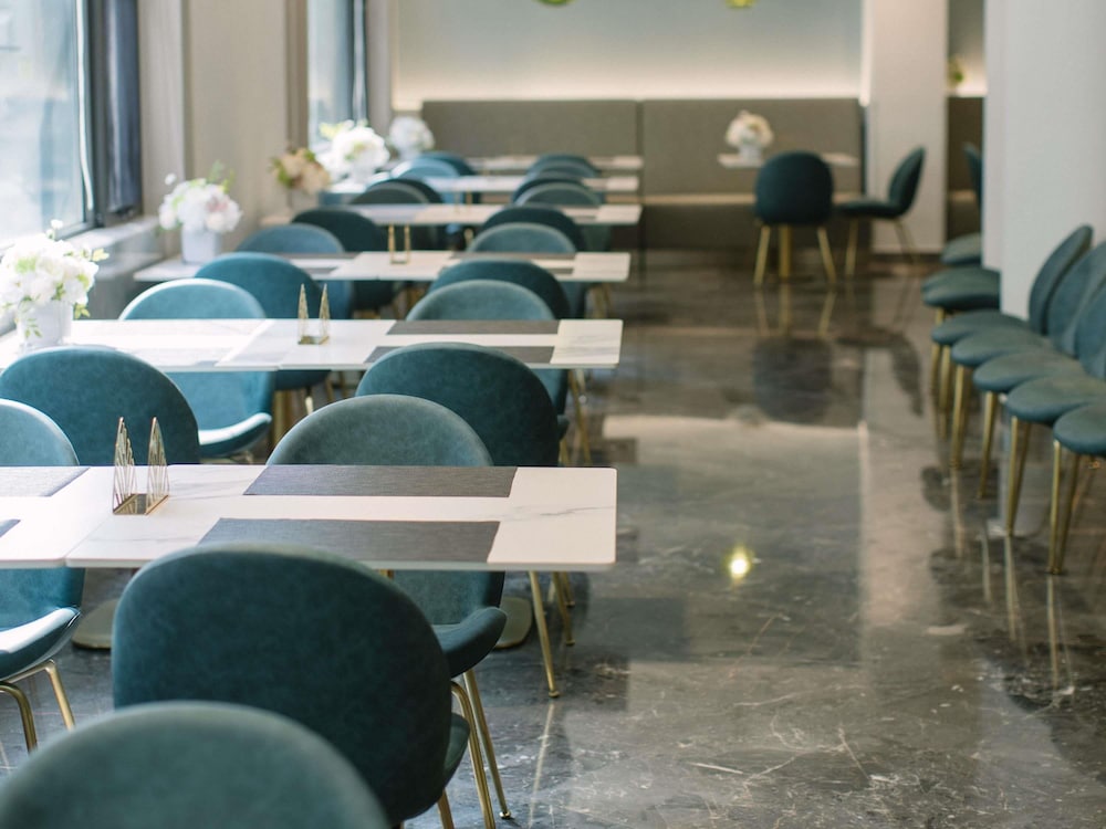 Novotel Nantong Center 40/50