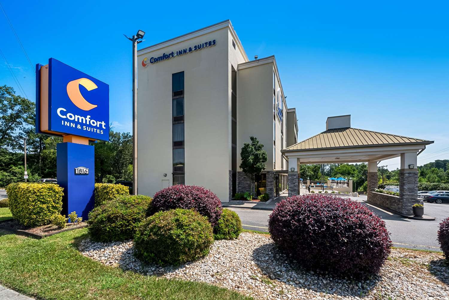 Comfort Inn and Suites Durham Near Duke University 6/44