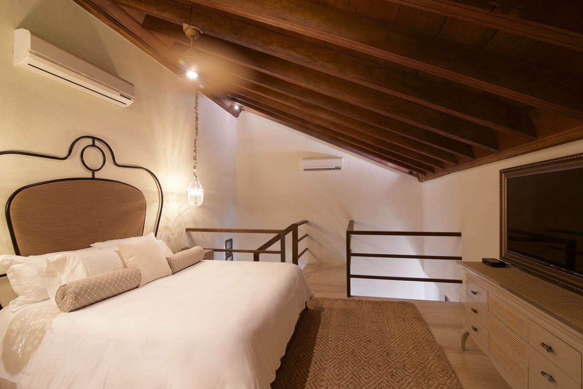 2 Bedrooms, Family Suite, 2 Bathrooms